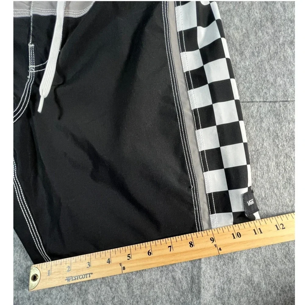 VANS Mens 32 Boardshorts Black Checkerboard Side 7" inseam - Picture 11 of 11